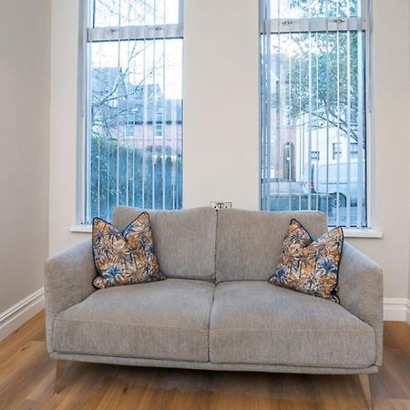 Modern 2 Bdr Apartment At Queens By Belfast City Breaks Zewnętrze zdjęcie